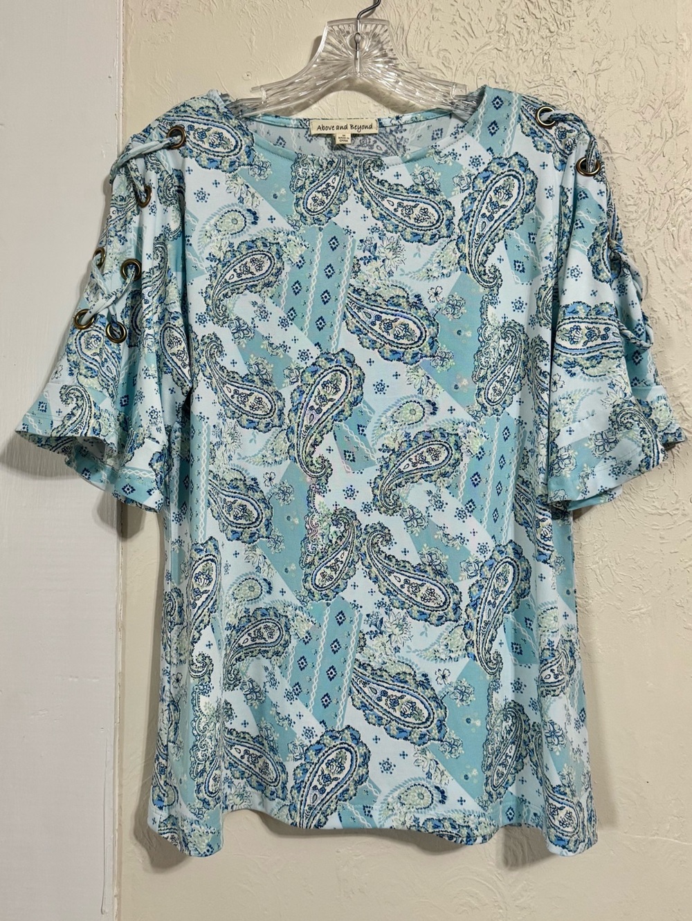 Two Blouses Aqua Paisley Grommet Sleeve & Pink Polka Dot V-neck NWT - Picture 2 of 13